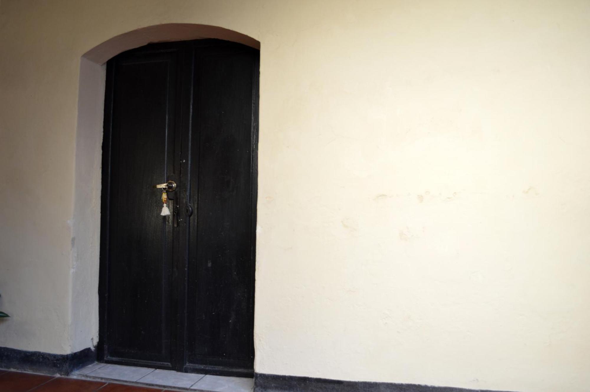 Ave del Paraiso Guest House Antigua Esterno foto