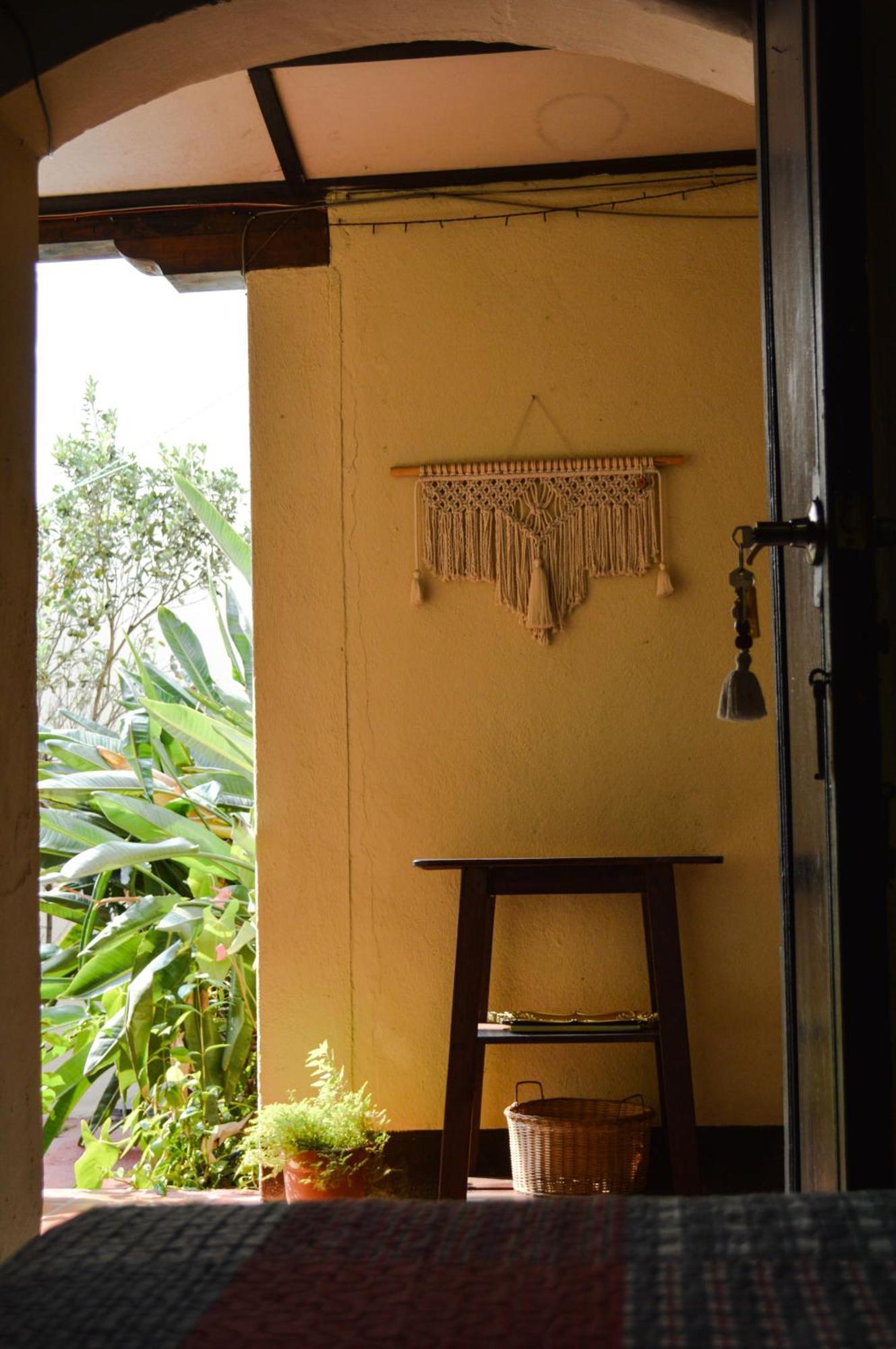 Ave del Paraiso Guest House Antigua Esterno foto