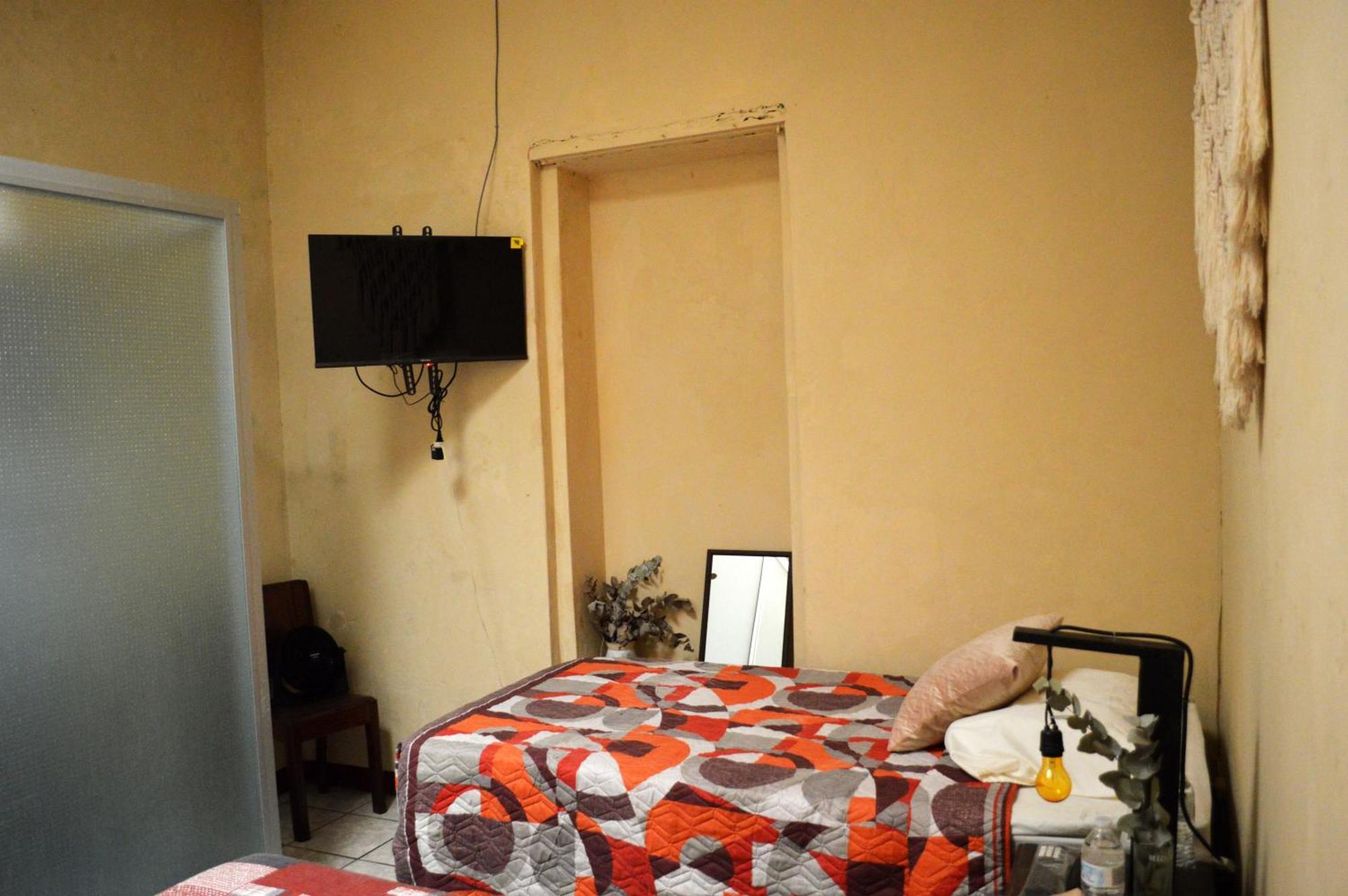 Ave del Paraiso Guest House Antigua Esterno foto